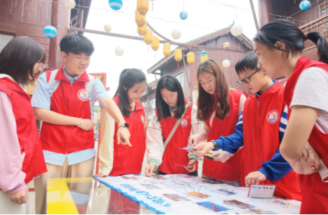 湘潭市雨湖区：青少年化身河流守护者，共筑“气候方舟”
