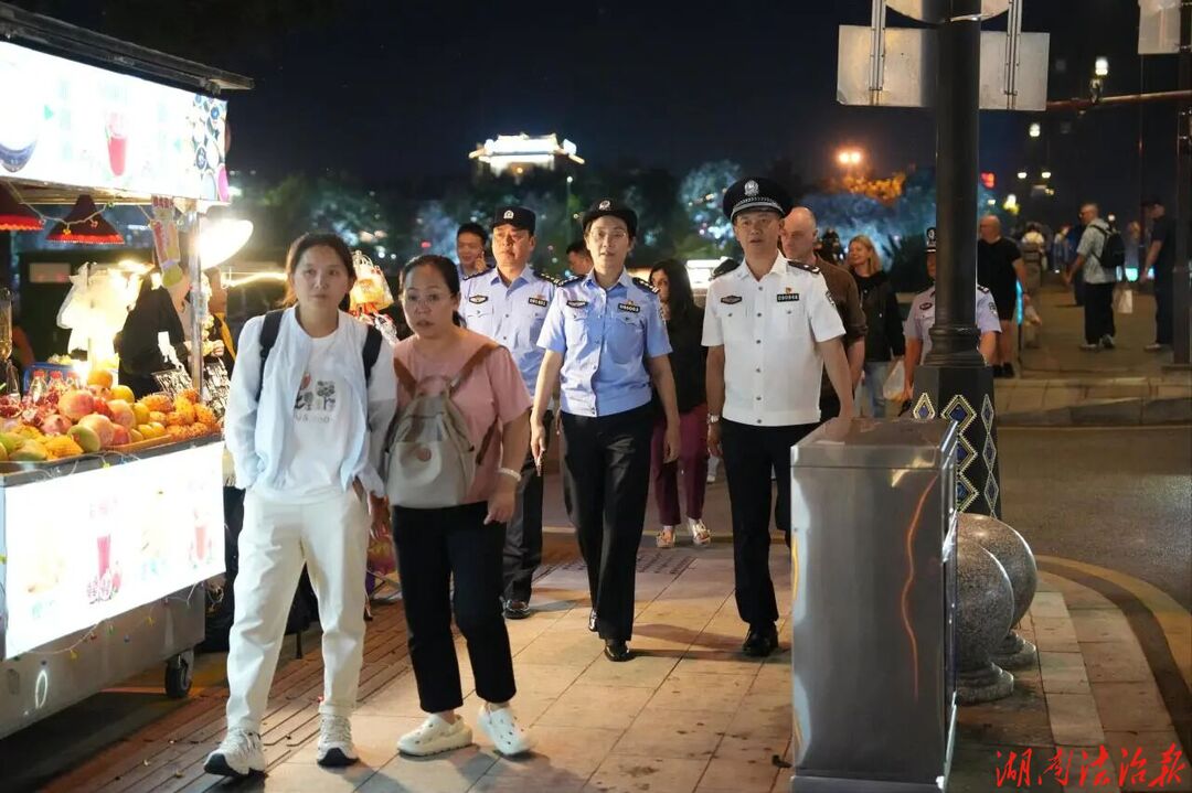警灯为伴，夜色为证!武陵源公安开展集中清查行动