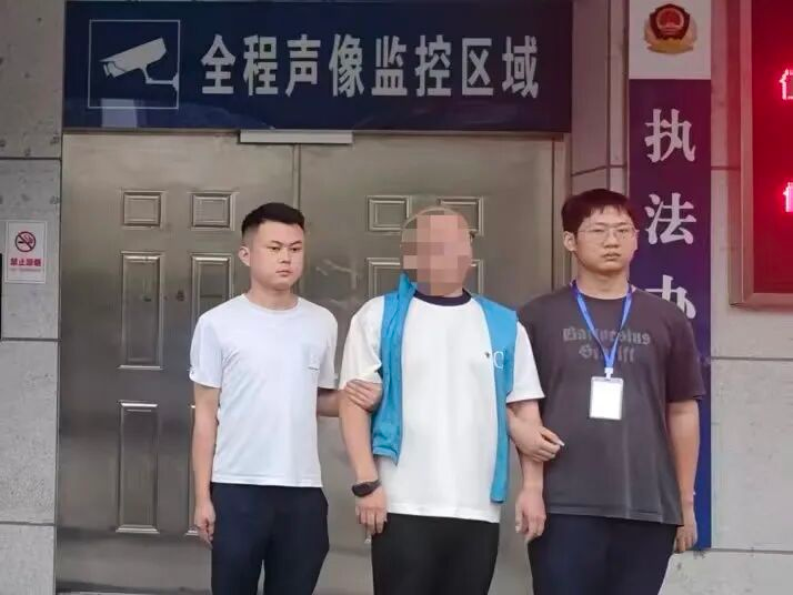 邵东公安追逃不停歇！三小时连续抓获两名网上逃犯