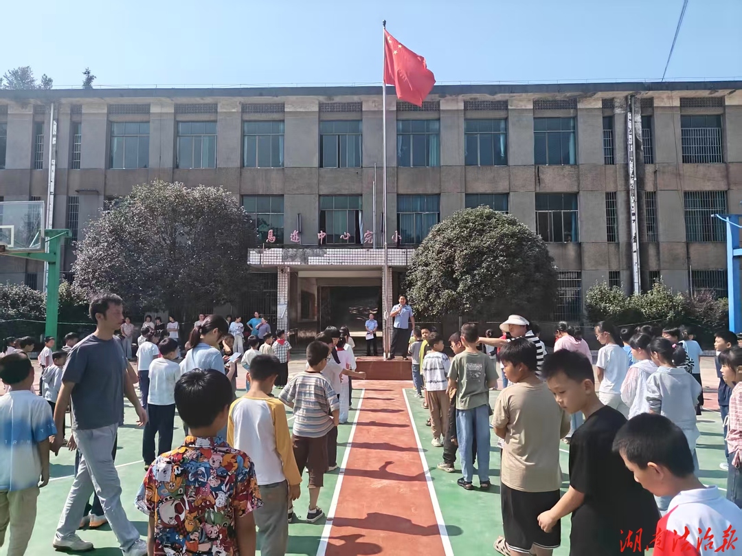糖画绘法治，歌声传法理！雁峰花式护苗普法点亮少年课堂