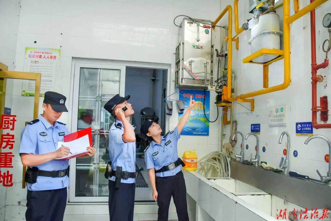 永定区法院司法警察大队开展节前安全专项检查