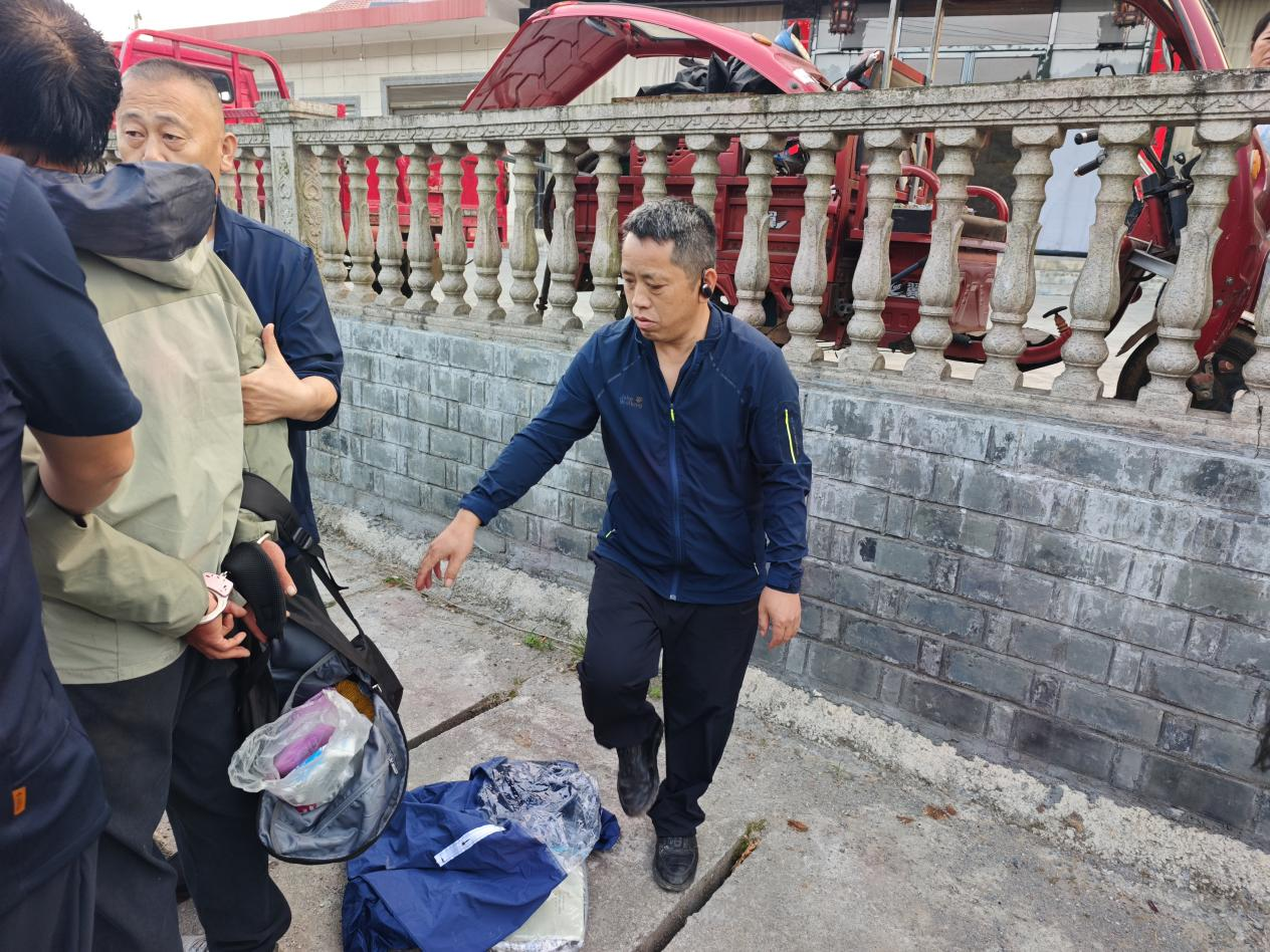 【强治理 护民安 促发展】跨区协作精准发力！花垣公安成功抓获一名涉案在逃人员