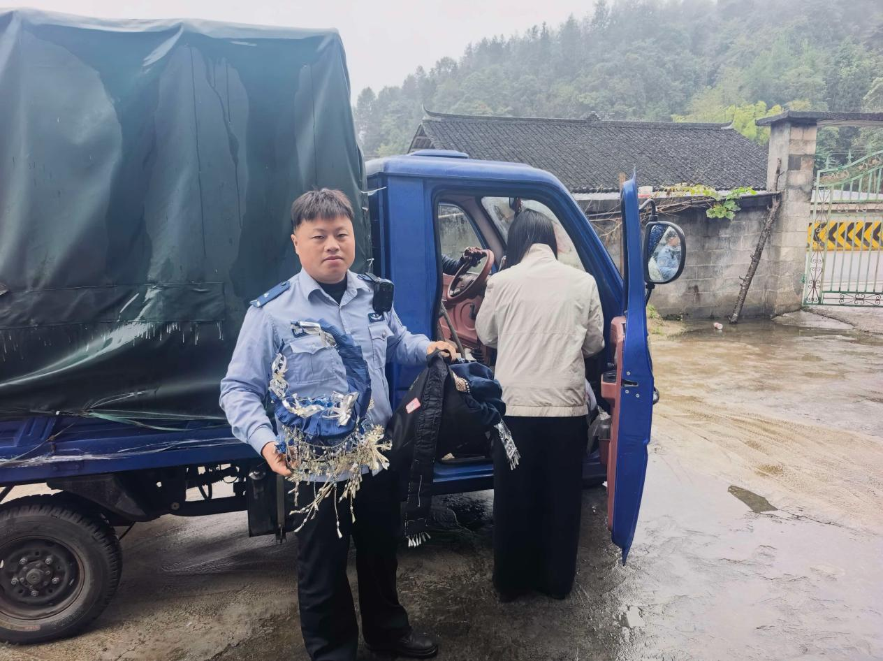 【节日我在岗】花垣公安：假期坚守，守护群众点滴幸福