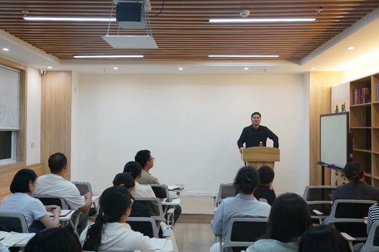 书香润法苑 青春担使命——衡阳县法院开展青年干警读书班活动