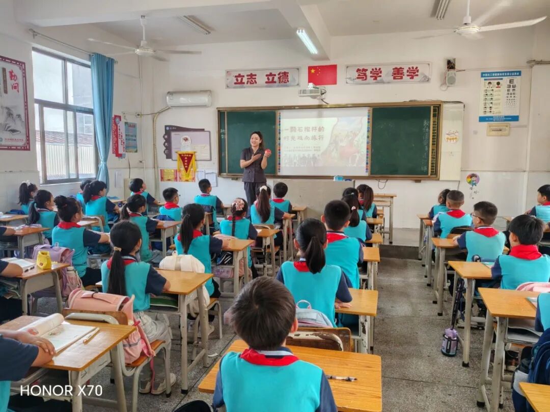 法治聚力筑同心 团结向善护成长冷水滩区人民法院法治副校长进校园开展法治宣讲